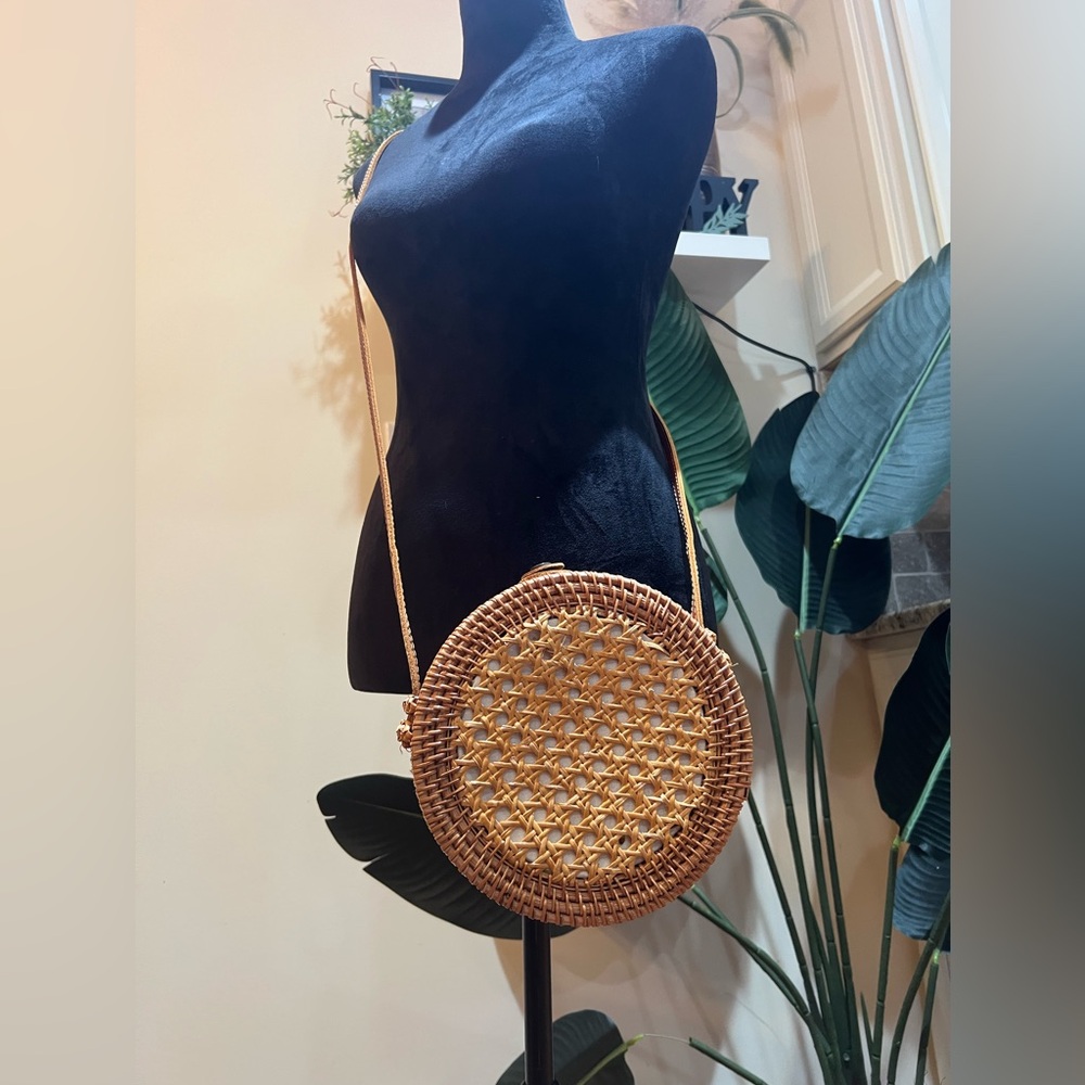 Rattan Handmade Wicker Round Crossbody Bag